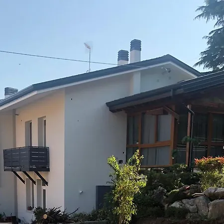 Garda 33 Caprino Veronese Apartment Exterior photo